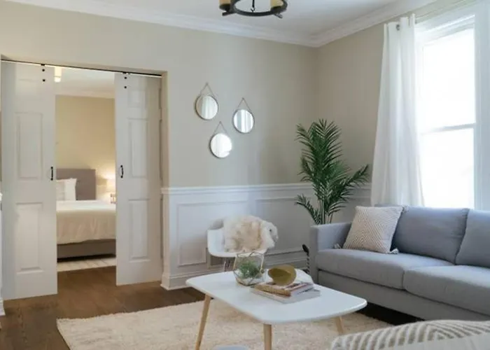 Appartamento 3br Cozy, Great Location & Pet-friendly- Stylish