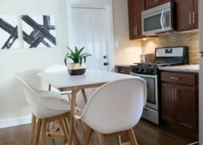 3br Cozy, Great Location & Pet-friendly- Stylish Appartamento *